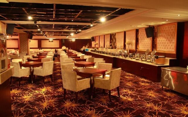 Oriental Luoma Hotel