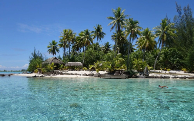 Tahiti Sail and Dive