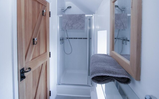Bunk House - 4 Bedroom - Llangenith