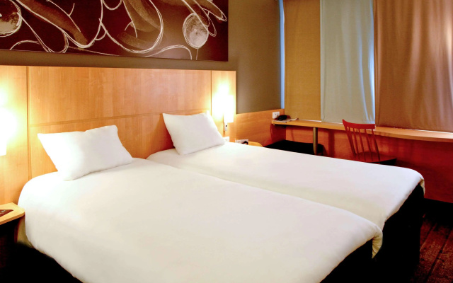 Ibis Les Herbiers