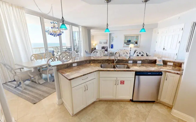 St. Maarten Penthouse 1 3 Bedroom Condo
