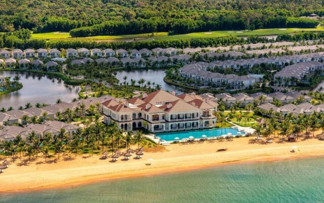 Vinpearl Discovery Greenhill Phu Quoc