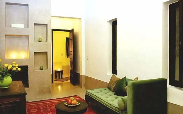 Riad Davia