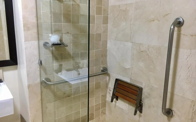Belaire Suites