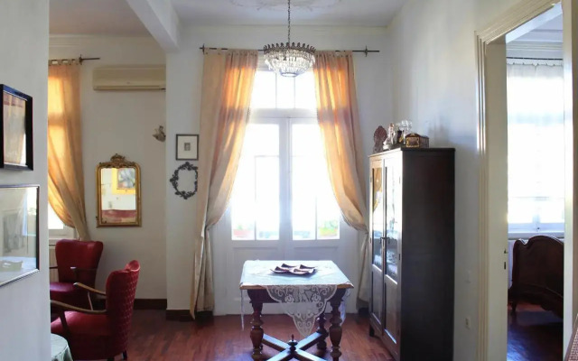 The Emerald City Central Apartment, 2-bdrms