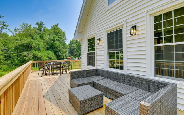 Family-friendly Chesapeake Beach House With Deck!