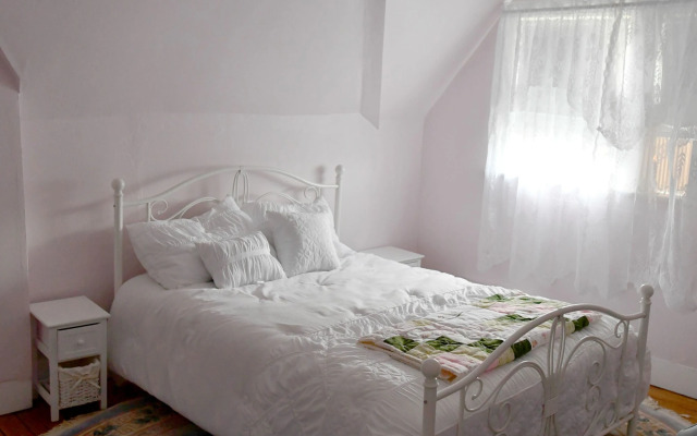 Gillis Grier Bed & Breakfast