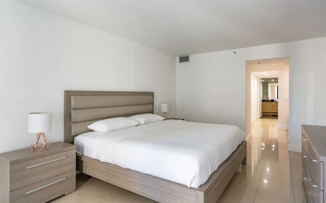 Spacious One Bedroom Centrally Located