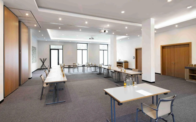 Holiday Inn Frankfurt - Alte Oper by IHG