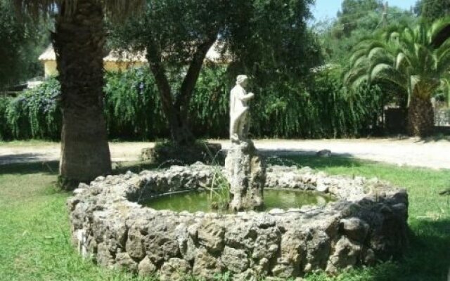 Phivos Hotel