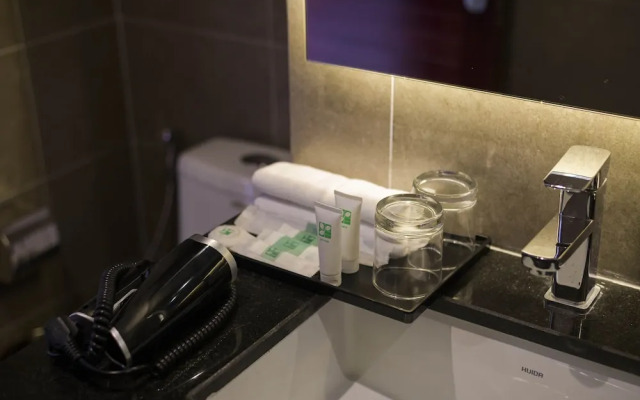 Residence 105 Hotel & Apartment