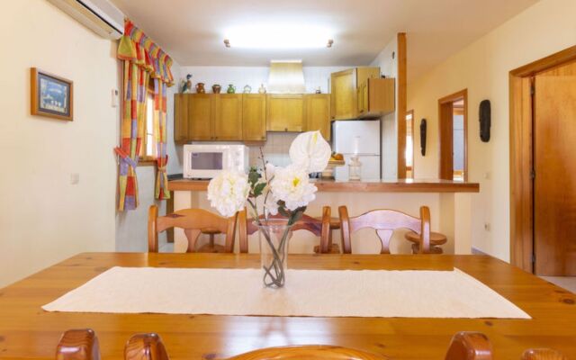 House Fumadell Deltebre