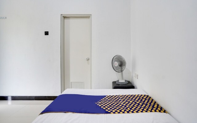 SPOT ON 91745 Rumah Kost Gresik Syariah