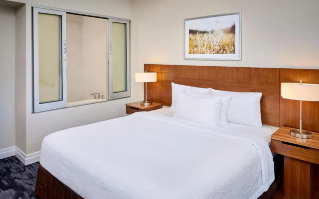 Fairfield Inn & Suites by Marriott Ottawa Kanata