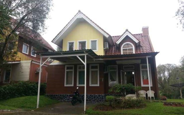 Zevannya Villa Netherlands Kota Bunga
