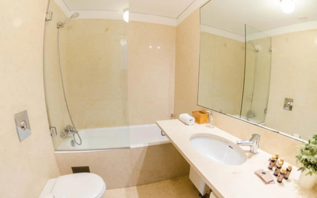 5 2BR Apt in the HistoricalCenterParking