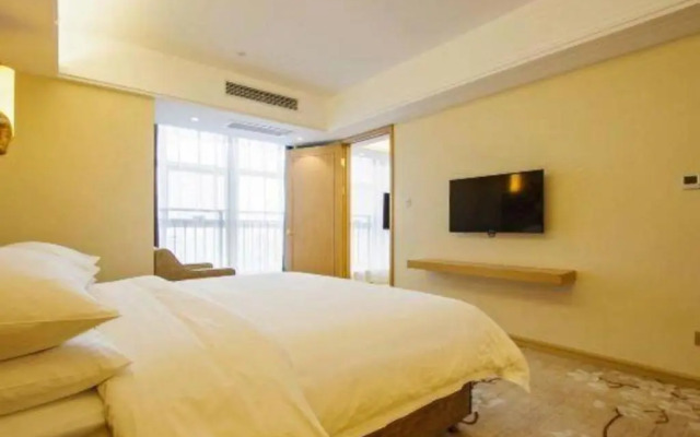 Starway Hotel Zhengzhou East Railway Station