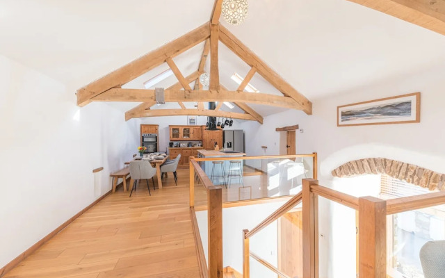 Swallow Barn