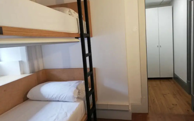 Penedo da Saudade Suites & Hostel