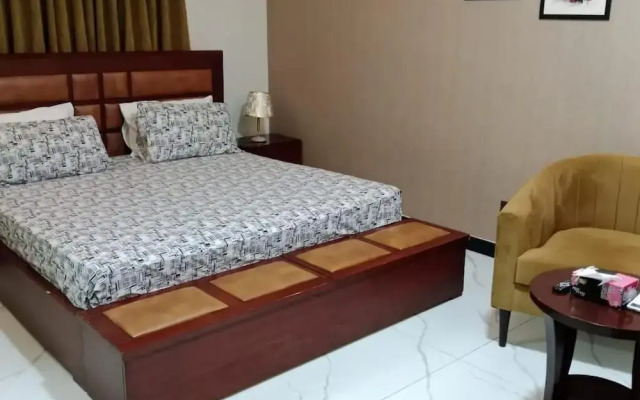 Varano Guest House