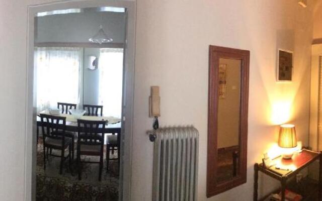Apartment 110 sqm free parking