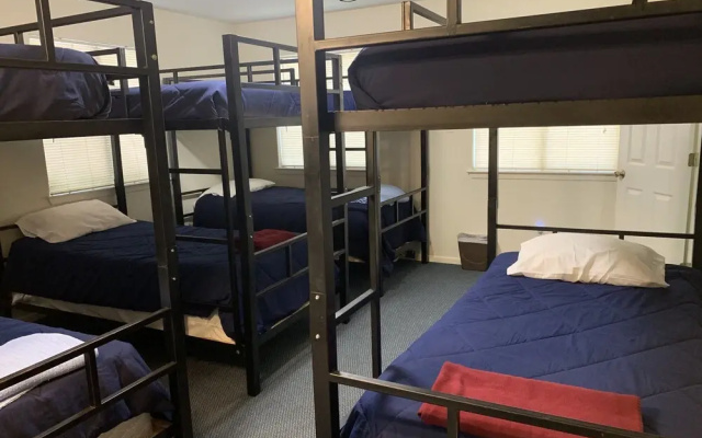 Water Haus, Daily Rental, 12 Guests