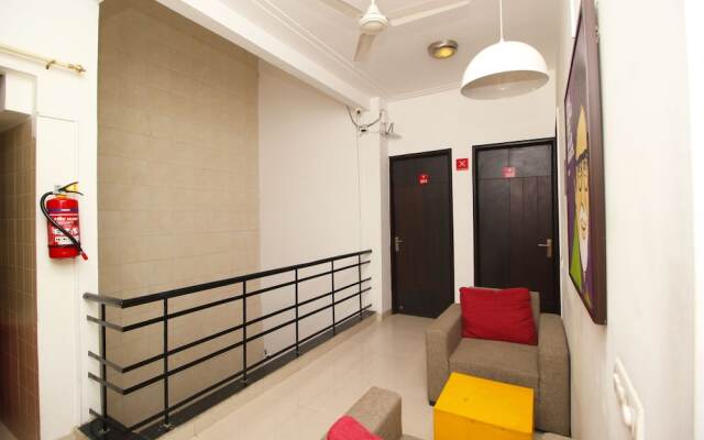 OYO 6107 Hauz Khas