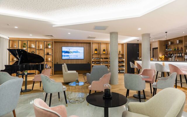 Brit Hotel Paris Orly
