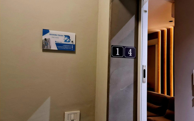 Sunny Apartment - Blloku Tirana, near Lake