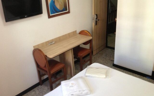 Hotel Meu Cantinho