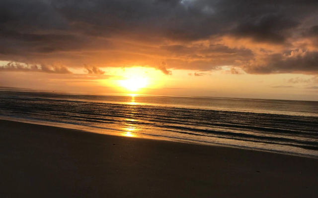 CASA BEACHCOMBER Le jardin des Arts