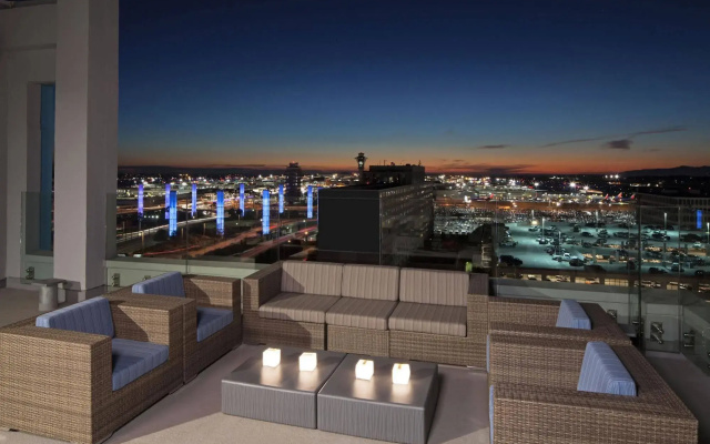 H  Los Angeles, Curio Collection by Hilton