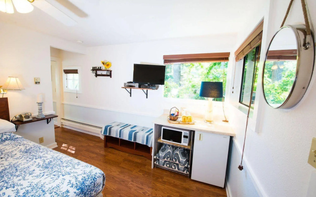 Inn on the Russian River