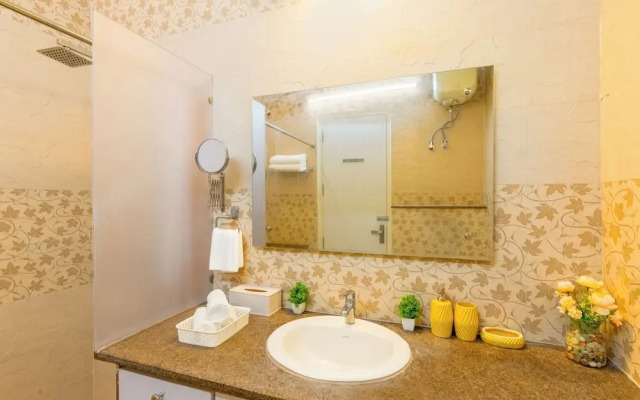 Alaya Stays 3 BHK with Pvt Pool-Daffodil