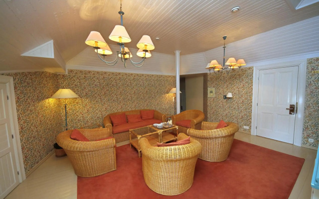 Hotel Majvik