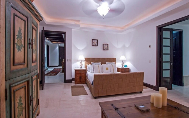 Sunny Vacation Condo 9