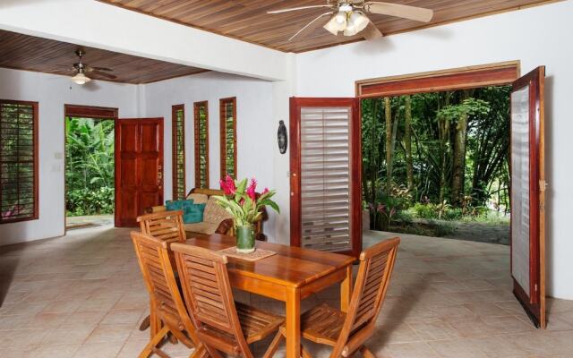 Toucan Villa Family Home w Private Pool Garden AC