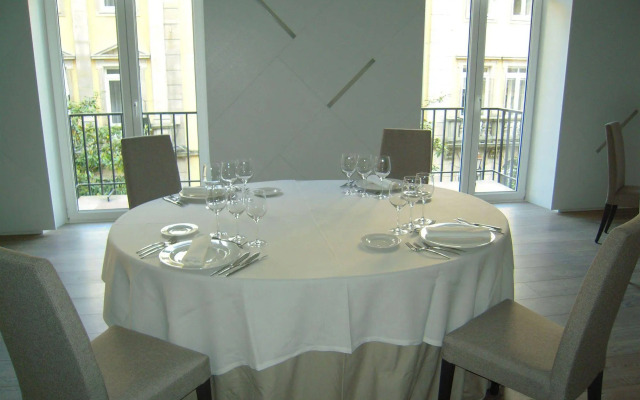 Méndez Núñez Hotel