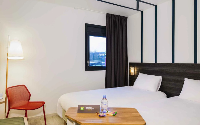 ibis Styles Rouen Val De Reuil