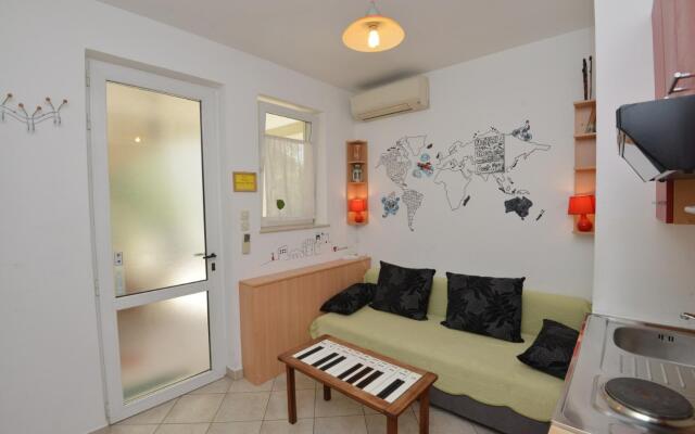 Andri - 100m from sea - A2 Nika(2)
