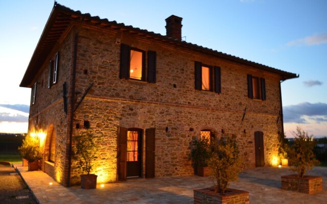 Tuscan Style Eco-Farm Molinaccio