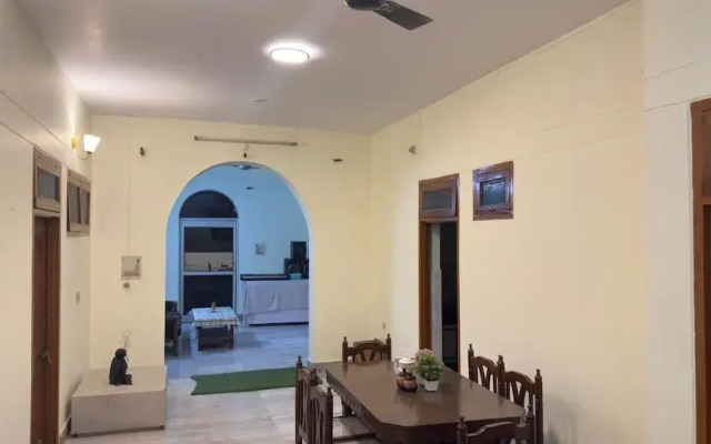 Mishra's Bungalow