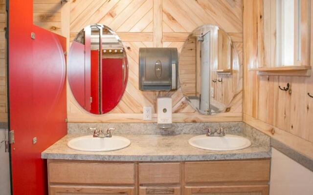 OK RV Park Family Tipi OK1