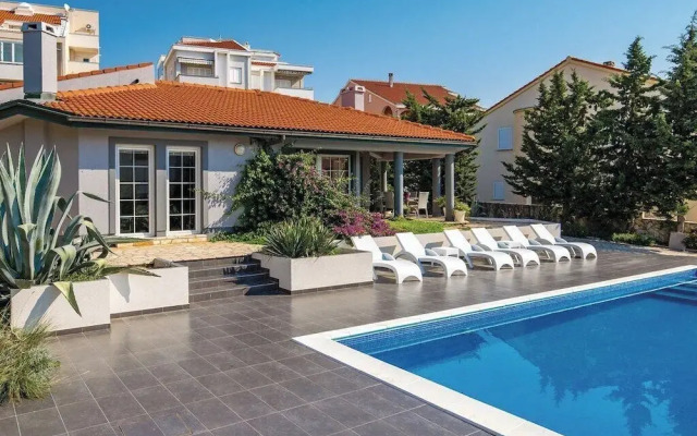 Charming Villa Antonija