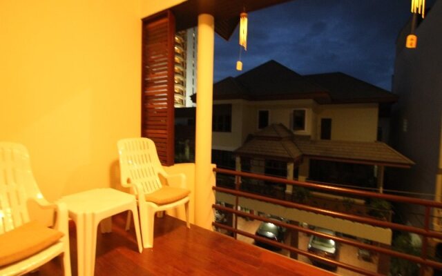 Little Nordic Cha Am Apartment