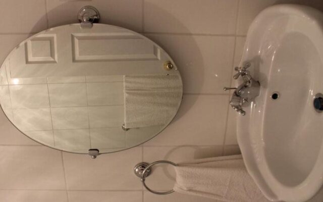 Hotel Yellow Submarine