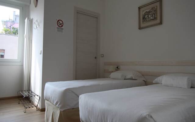 La Camera Bologna Stazione Affittaly