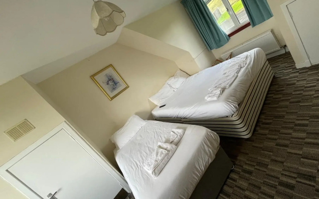 Lochway Hotel