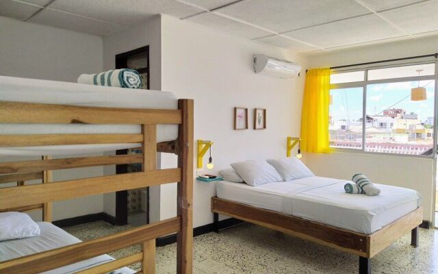 Bona Vida Hostel La Quinta Ii