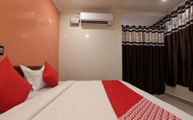 Vishnu Priya Residency By OYO Rooms
